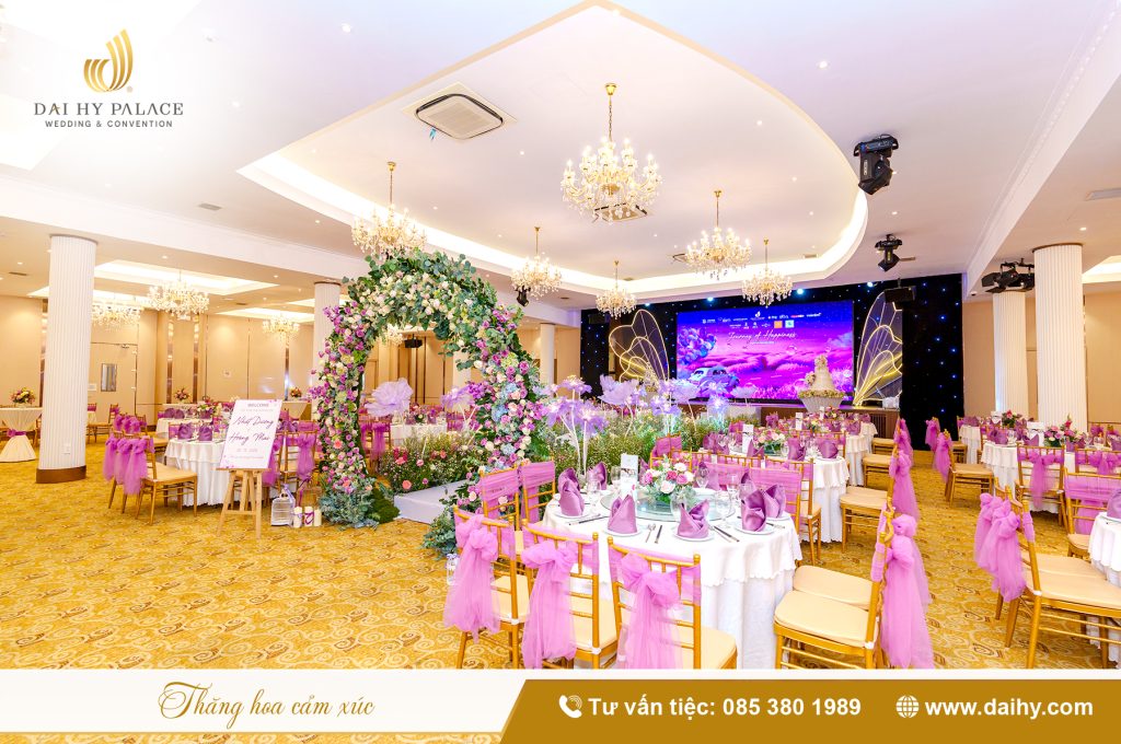 Không Gian Triển Lãm Cưới "Journey Of Happiness" Đẹp Như Mơ